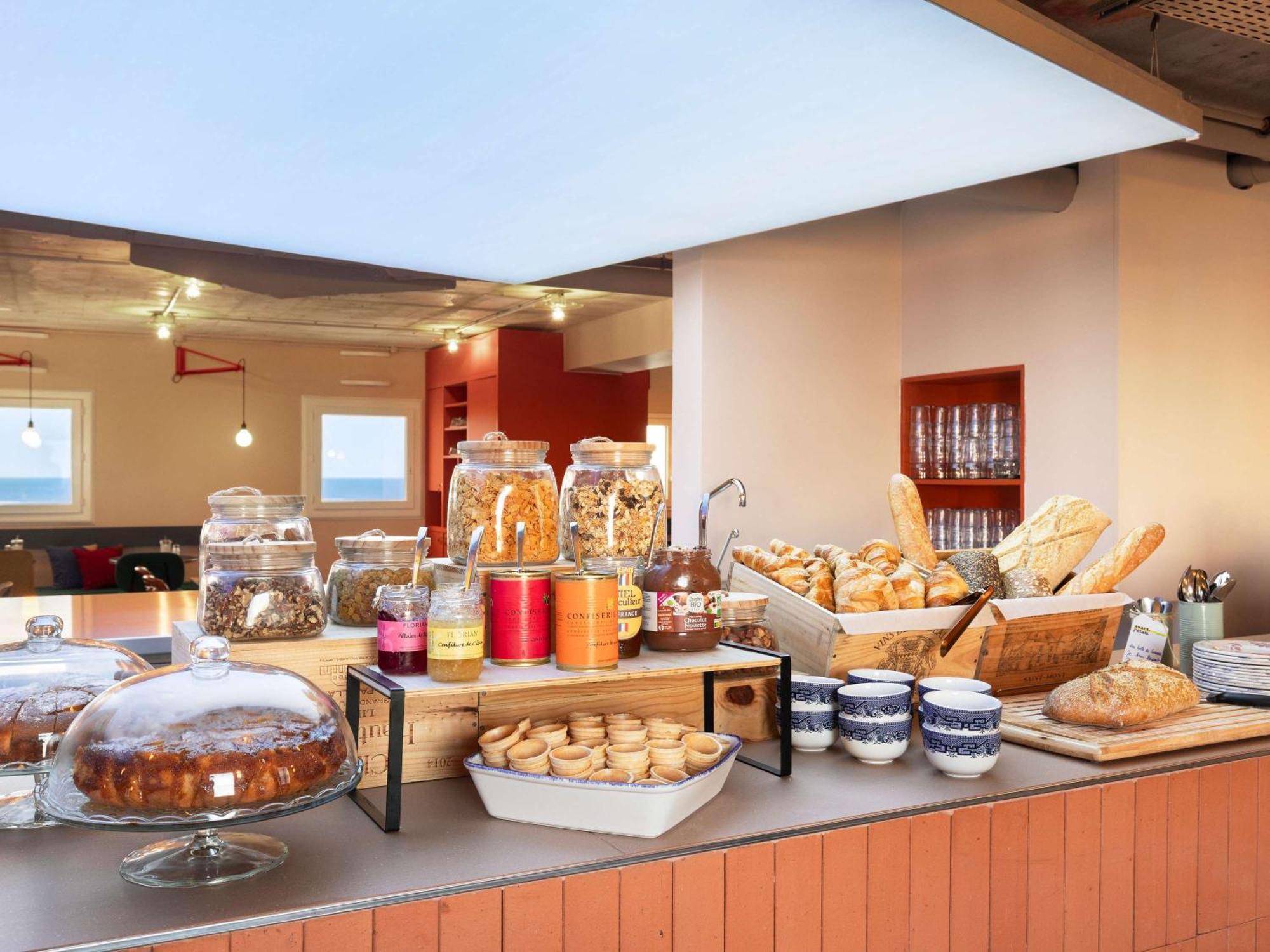 Greet Aeroport Promenade Des Hotel