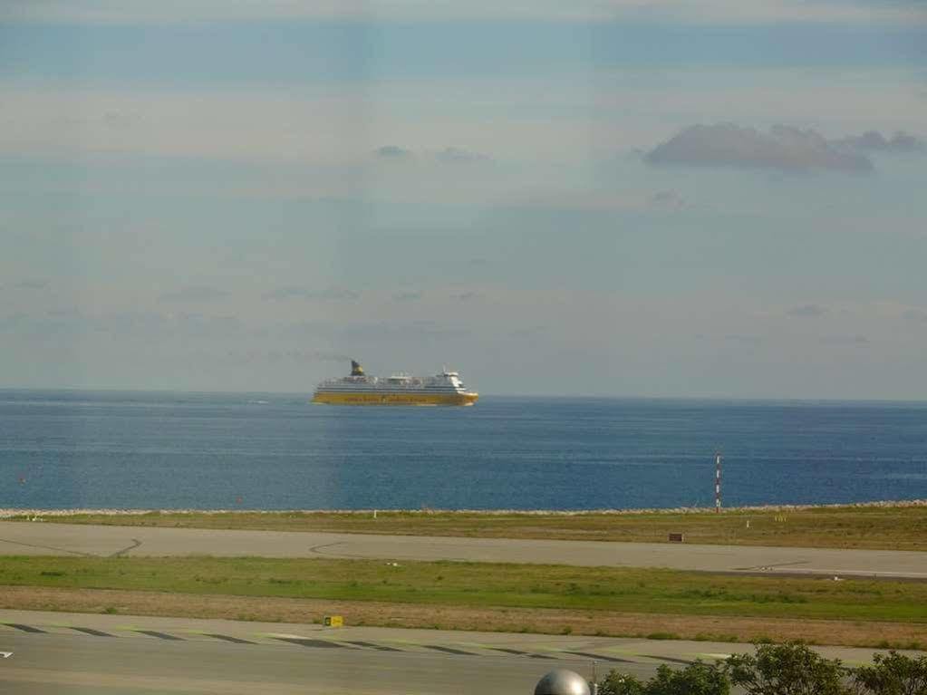 Greet Aeroport Promenade Des Hotel