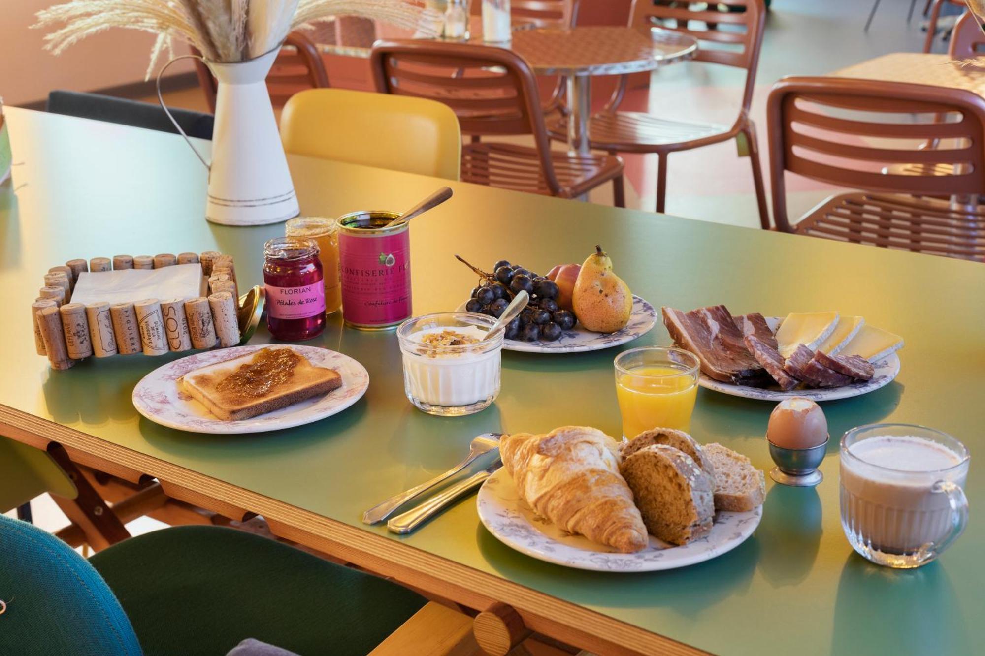 Hotel Greet Aeroport Promenade Des Niza